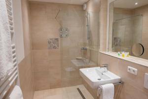 Hôtel Hotel Räucherhansl Oberteisbach 2 84180 Loiching Bavière