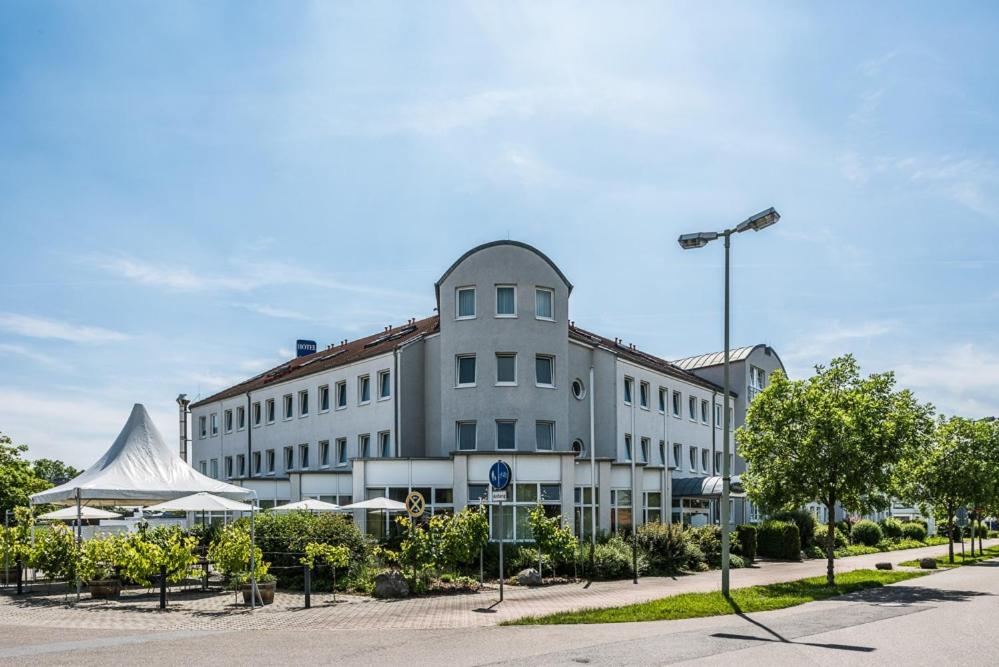 Hôtel Hotel Residenz Limburgerhof Rheingönheimer Weg 1 67117 Limburgerhof
