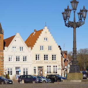 Hôtel Hotel Restaurant Anno 1617 Am Markt 5-6 25348 Glückstadt Schleswig-Holstein