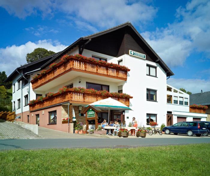 Hotel Restaurant Assion An der Ley 8, 54587 Birgel
