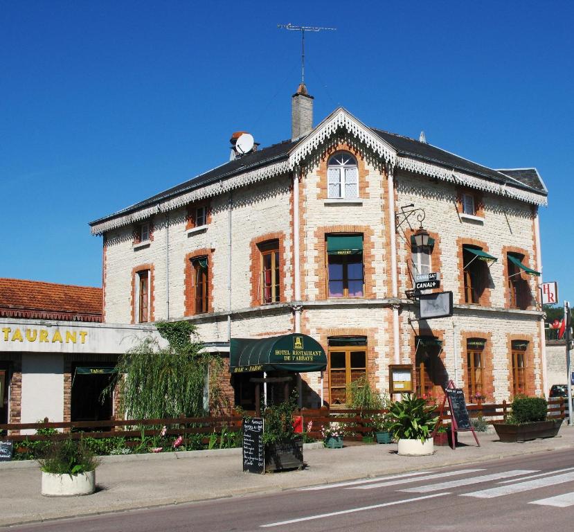Hôtel Restaurant de l'Abbaye 19, route de Dijon, 10310 Clairvaux