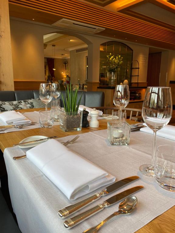 Hotel Restaurant Der Engel, Sasbachwalden Talstr.14, 77887 Sasbachwalden