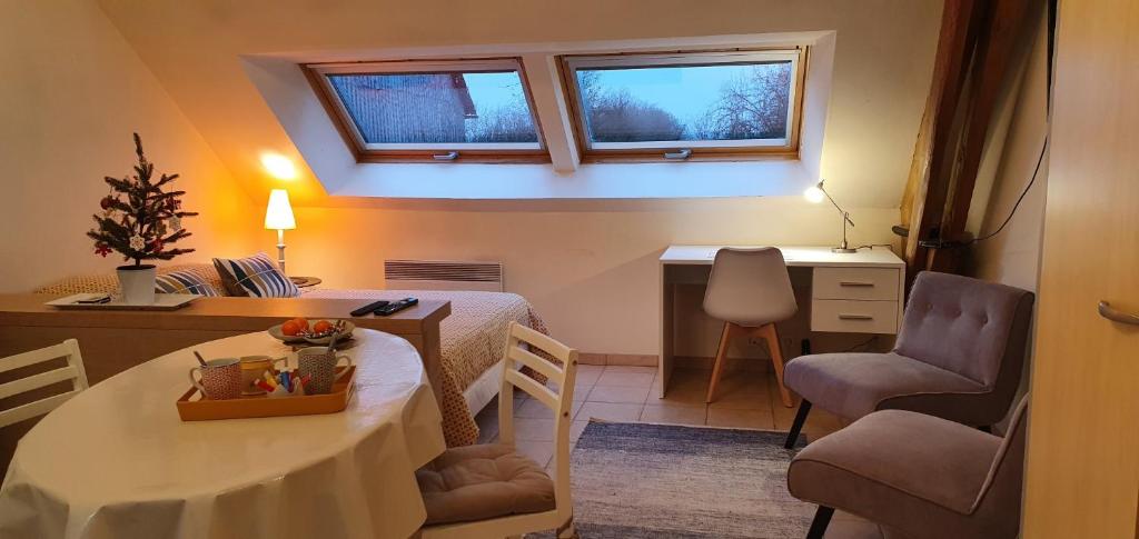 Hotel Restaurant Des Portes De Meuse 55190 Pagny-sur-Meuse