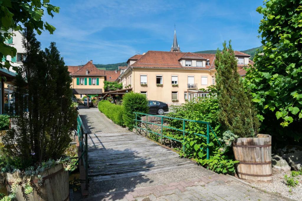 Hotel Restaurant Du Faudé 28 Rue Du Gal Dufieux, 68650 Lapoutroie