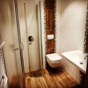 Hôtel Hotel-Restaurant Elsterblick Grenzstr. 18 06729 Elsteraue Saxe-Anhalt