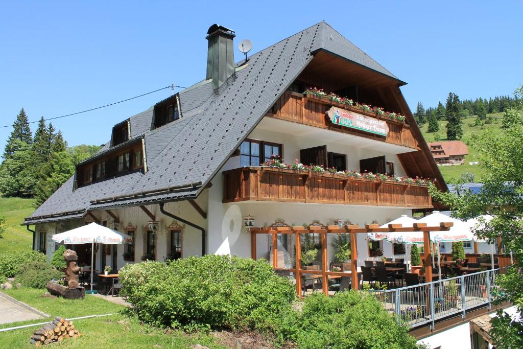 Hôtel Hotel & Restaurant Grüner Baum - Die Grüne Oase Am Feldberg Bärhaldeweg 2 79868 Feldberg