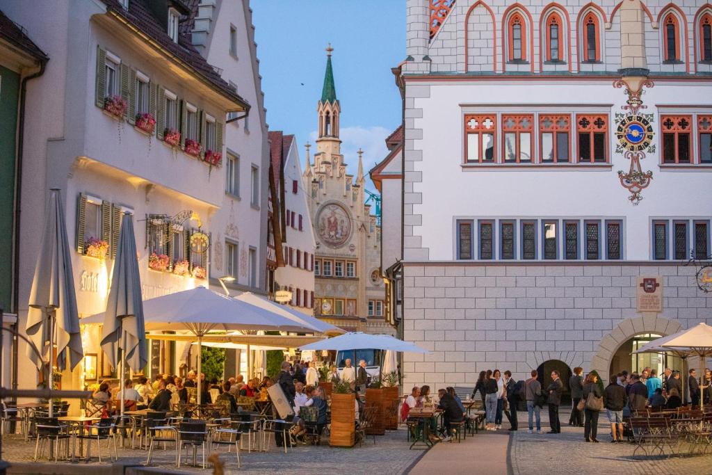 Hôtel Hotel Restaurant Grüner Baum und Altes Tor Hauptstraße 34 88339 Bad Waldsee