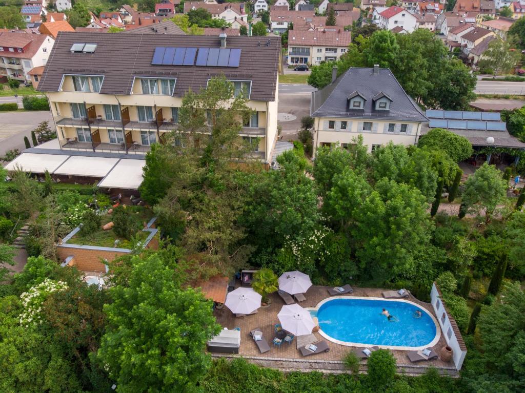 Hotel-Restaurant Haus Nicklass Künzelsauer Straße 1, 74653 Ingelfingen