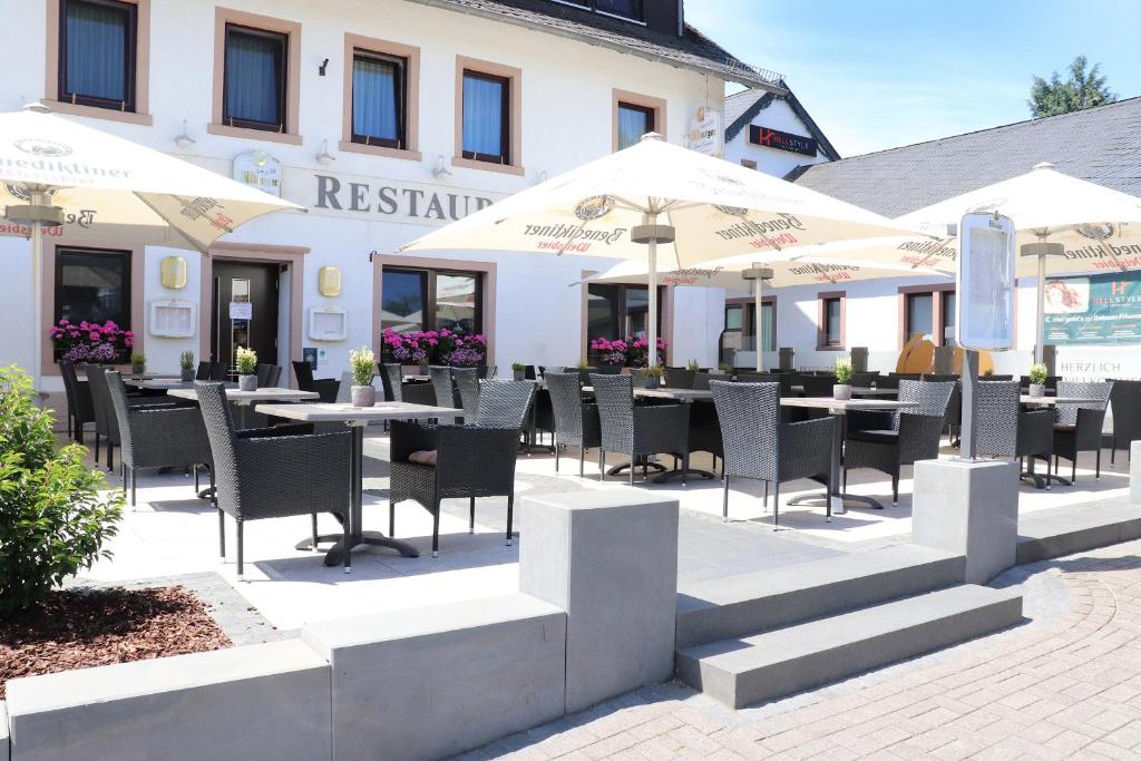 Hotel Restaurant Haus Zwicker Am Markt 2, 54608 Bleialf