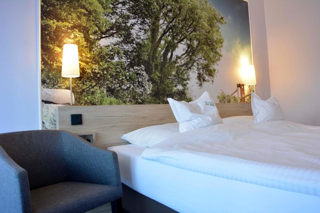 Hotel Restaurant \ Grosse Strasse 11, 49451 Holdorf