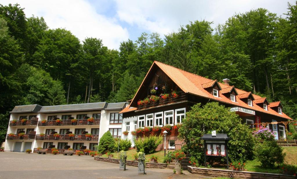 Hotel-Restaurant Jagdhaus Heede Hermannshägerstraße 81, 34346 Hann. Münden