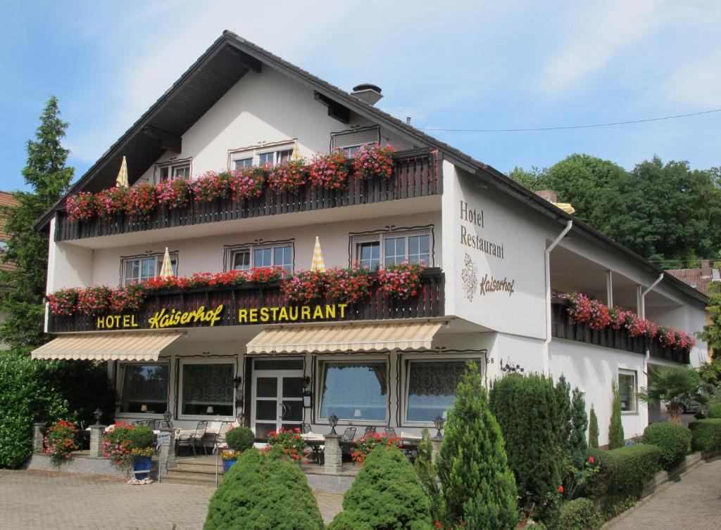 Hotel & Restaurant Kaiserhof Rheinstrasse 68, 79415 Bad Bellingen