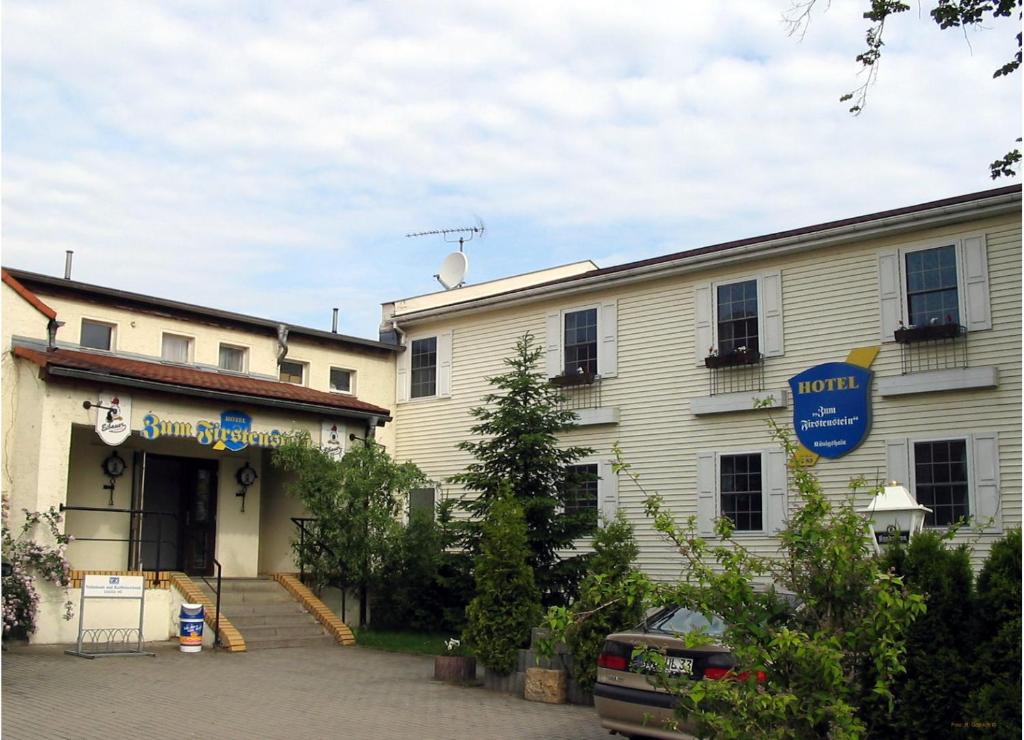 Hotel & Restaurant \ Dorfstraße 222, 02829 Königshain