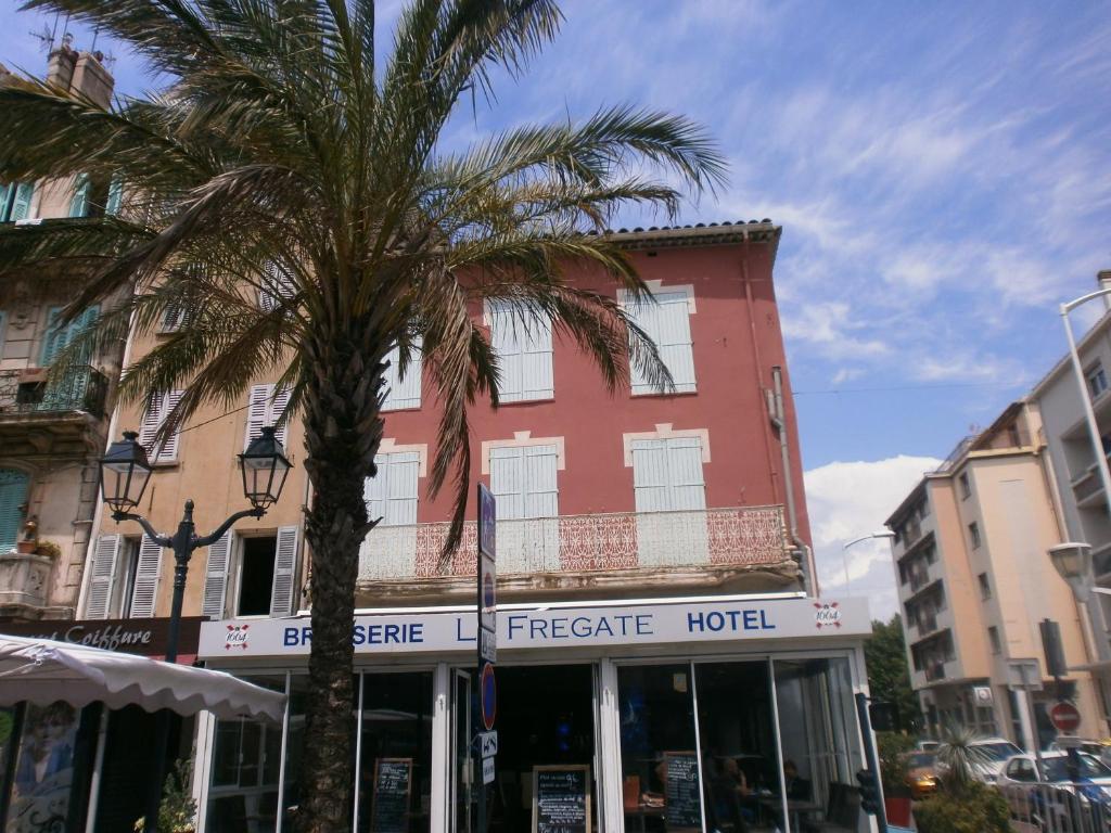 Hotel Restaurant La Frégate 20 avenue Hoche, 83500 La Seyne-sur-Mer