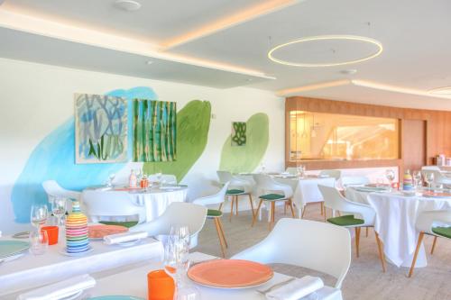 Hotel Restaurant La Vague de Saint Paul & Spa