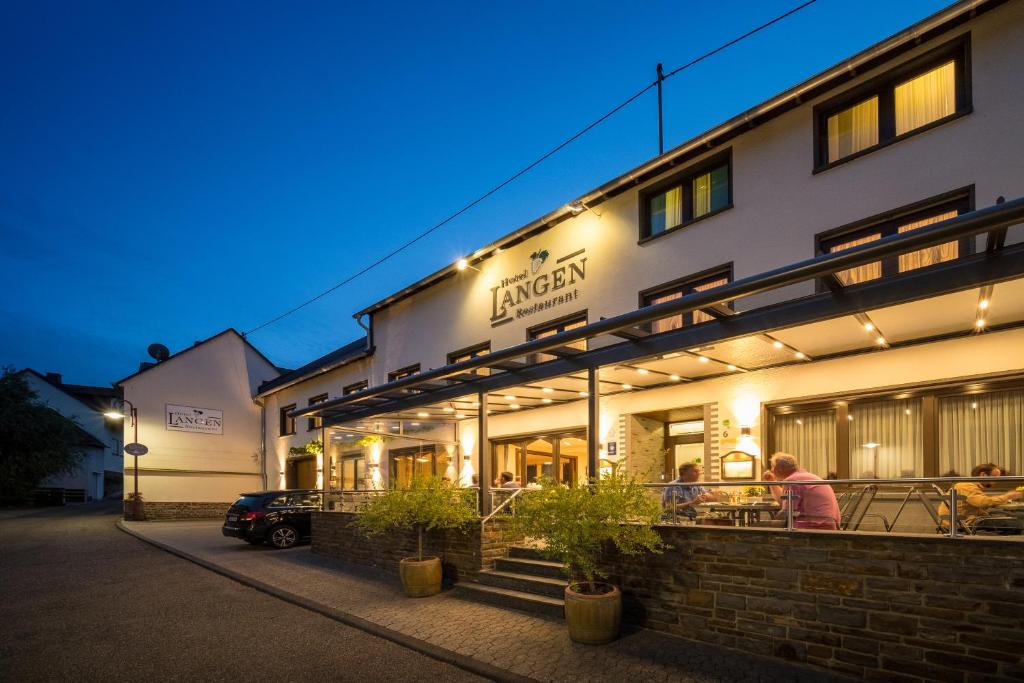 Hotel-Restaurant Langen Oberdorfstrasse 6, 56332 Kattenes