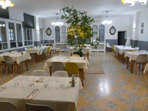 Hôtel Restaurant Le Commerce