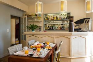 Hôtel Restaurant Le Commerce