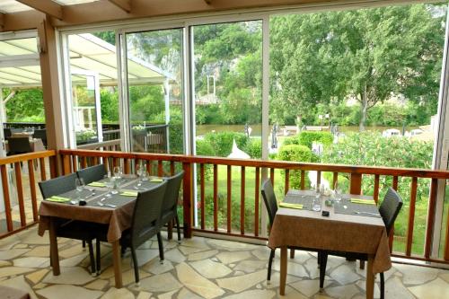 Hôtel Restaurant Les Falaises