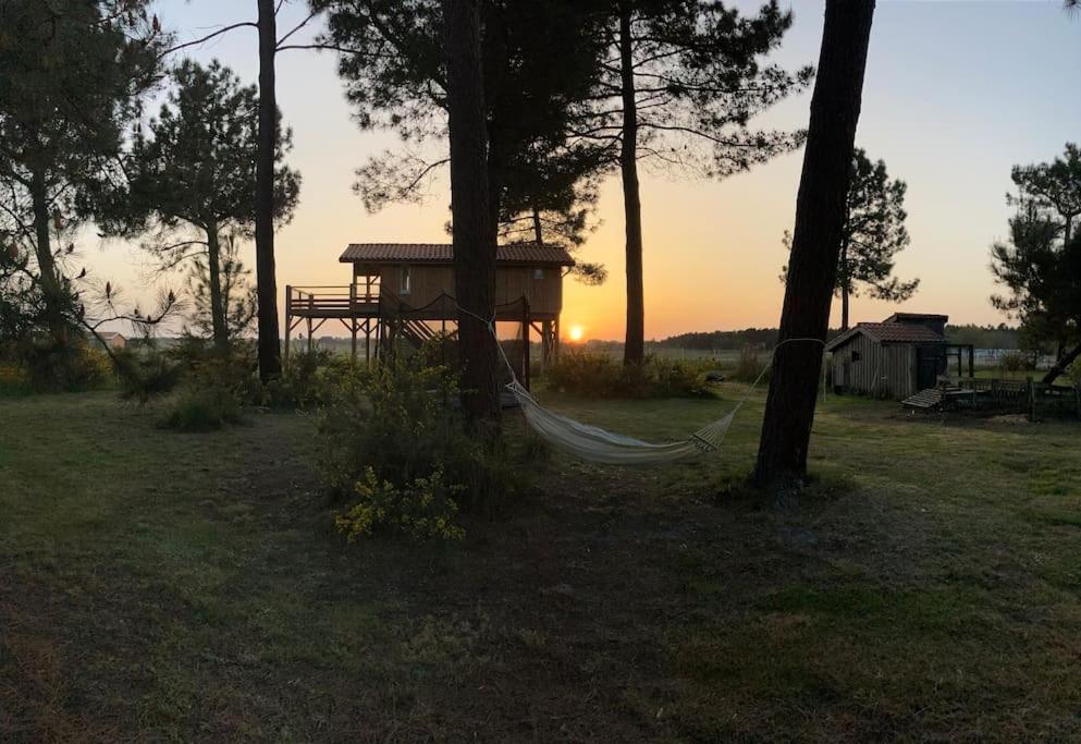 -- Hotel & Restaurant -- LES MOUETTES ----- Larmor Plage - Proche de LORIENT 56260 Larmor-Plage