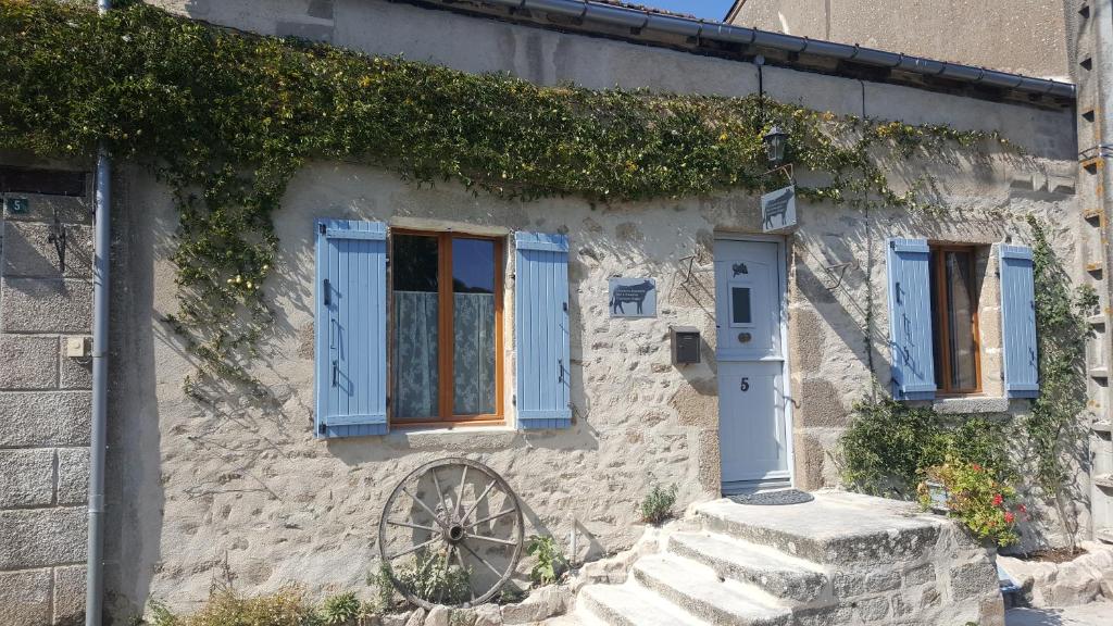 Hôtel Restaurant Logis Coté Lac