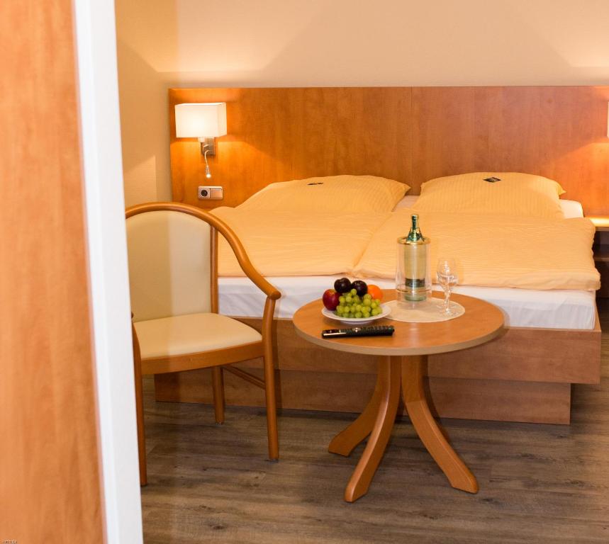 Hôtel Hotel Restaurant Lütkebohmert Landsbergstraße 25 48734 Reken