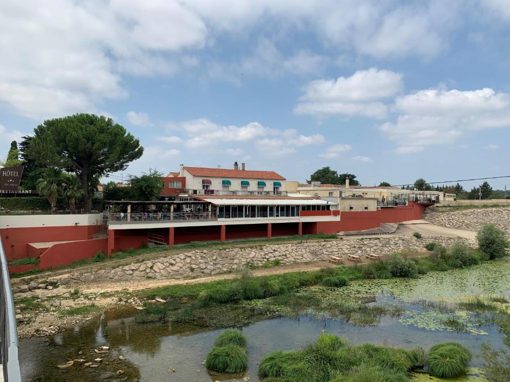 Hôtel restaurant Mon Auberge RN 113 Pont de Lunel, 34400 Lunel