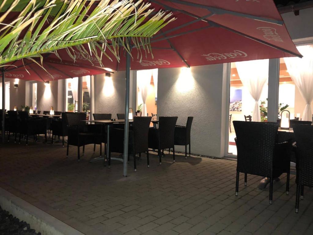 Hotel Restaurant Nikopolis Hunsrückhöhenstraße 2, 56154 Buchholz