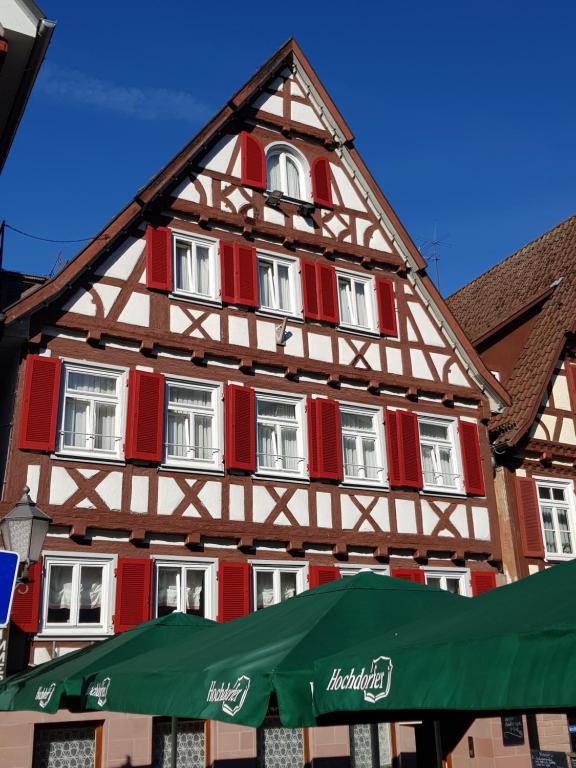 Hôtel Hotel-Restaurant Ratsstube Marktplatz 12 75365 Calw