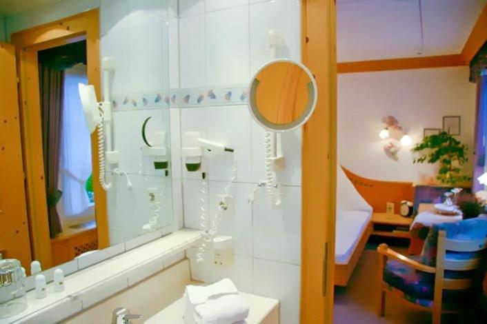 Hotel Restaurant Rengser Mühle Niederrengse 4, 51702 Bergneustadt