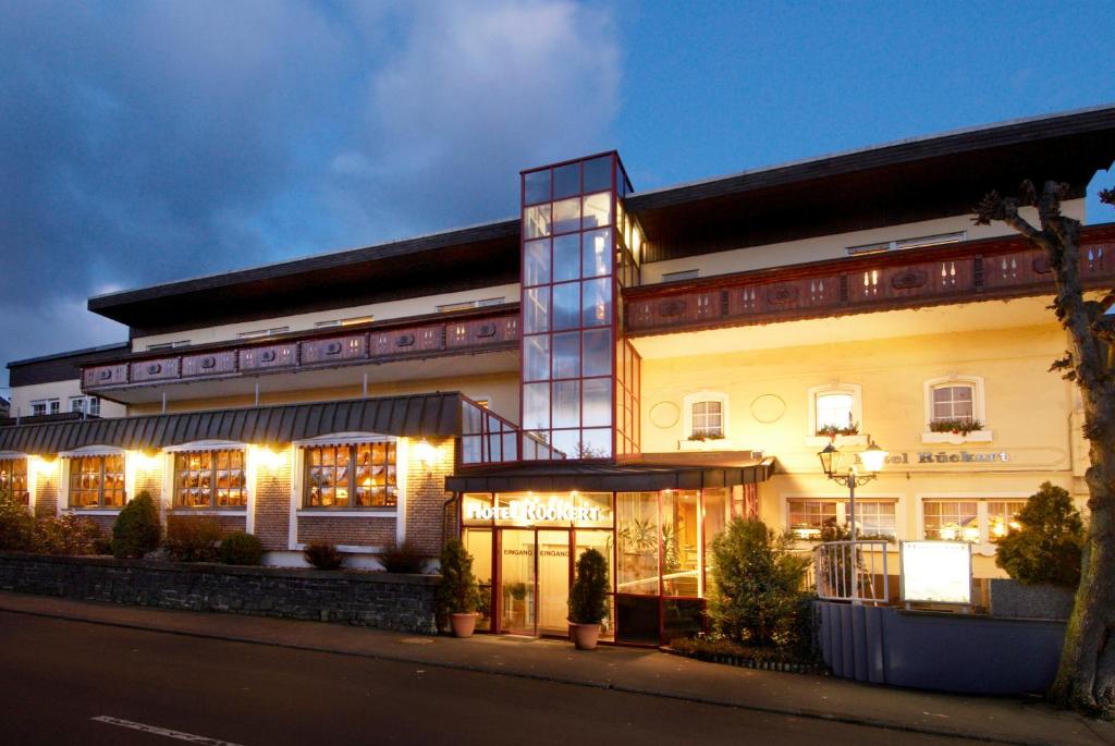 Hôtel Hotel Restaurant Rückert Erbacher Straße 8 57647 Nistertal