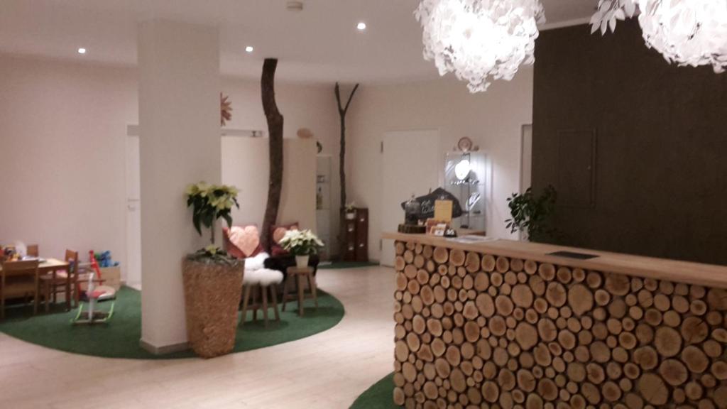Hotel-Restaurant Sonnenhof Hauptstr.16a, 55758 Veitsrodt