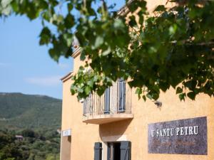 Hôtel Hôtel - Restaurant U Santu Petru Lieu-dit Casta 20217 Saint-Florent Corse