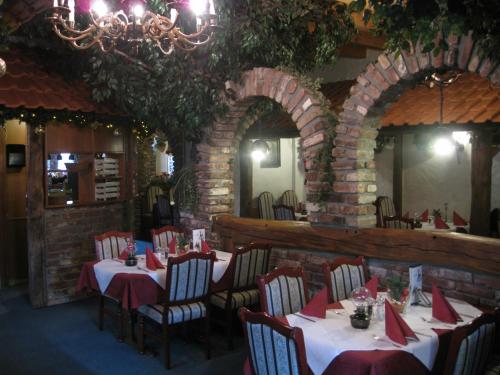 Hotel Restaurant \