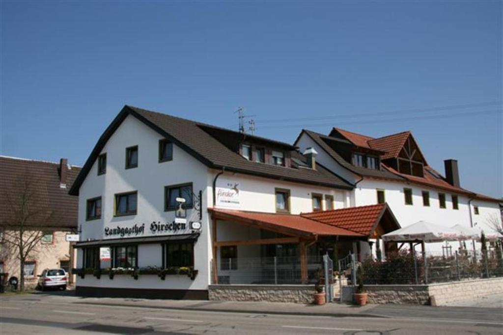 Hotel-Restaurant Werneths Landgasthof Hirschen Hauptstr. 39, 79365 Rheinhausen