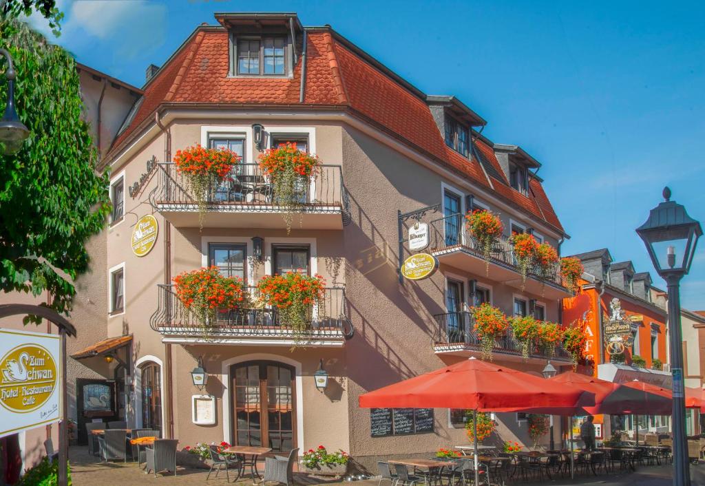 Hôtel Hotel Restaurant Zum Schwan Freiherr-vom-Stein-Straße 34a 66693 Mettlach