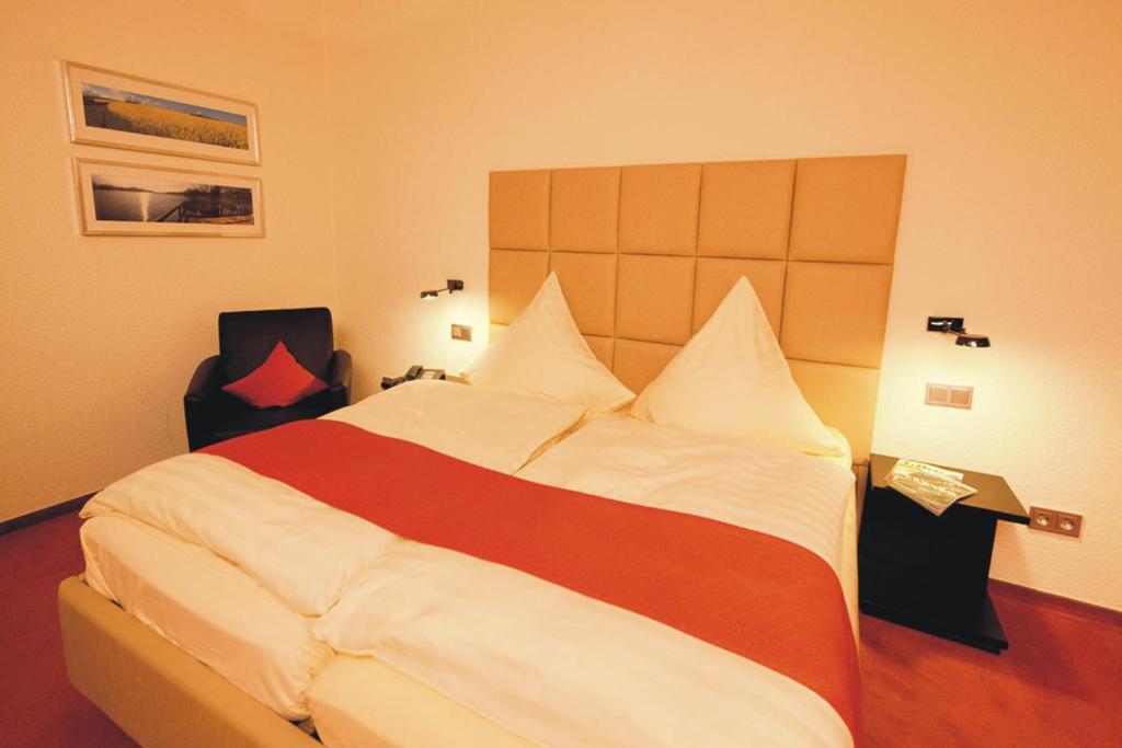 Hôtel Hotel - Restaurant Zur Post, Hochwälder Radstation Hochwaldstraße 2 54427 Kell