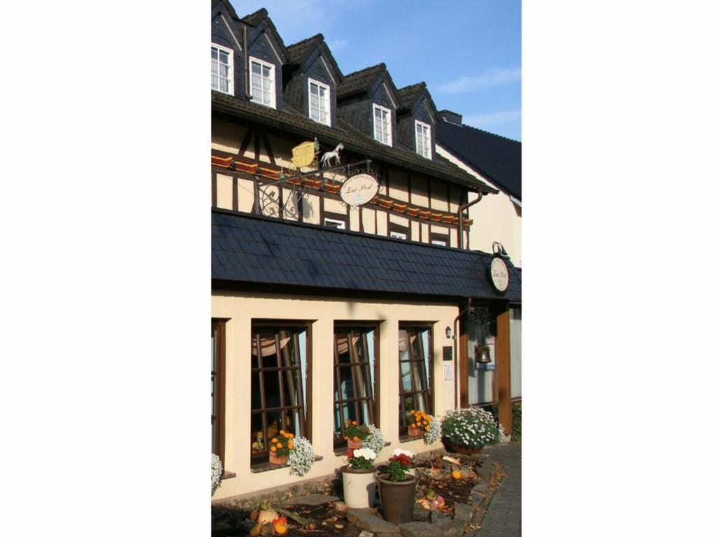 Hotel-Restaurant Zur Post Wiedtalstraße 55, 53547 Roßbach