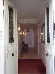 Hôtel Hôtel Richard 35, Rue Richard Lenoir 75011 Paris Île-de-France