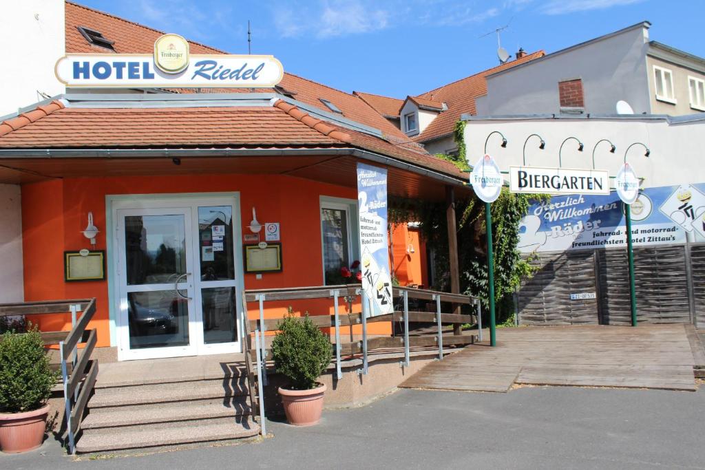 Hôtel Hotel Riedel Friedensstr. 23 02763 Zittau