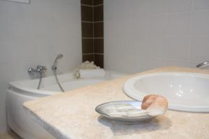 Hotel Roc E Mare