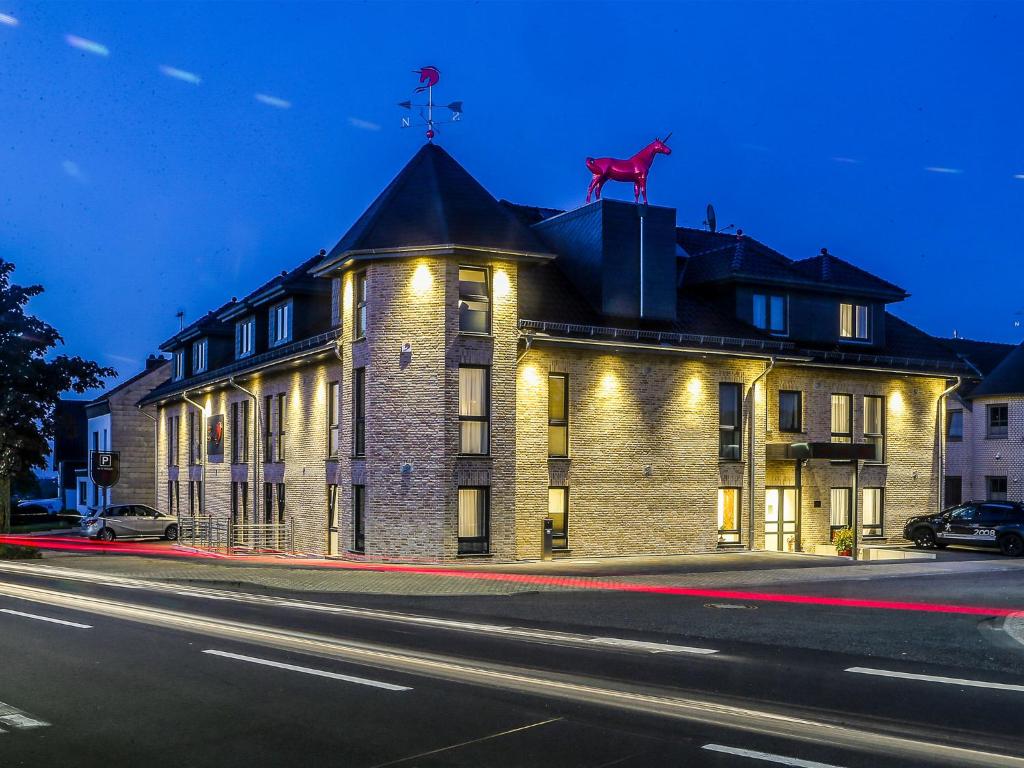 Hôtel Hotel Rotes Einhorn **** Monschauer Landstraße 267 52355 Düren