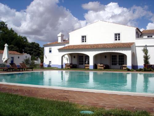 Hotel Rural Monte Da Rosada Largo Da Rosada, 36, Estremoz, 7100-011 Estremoz