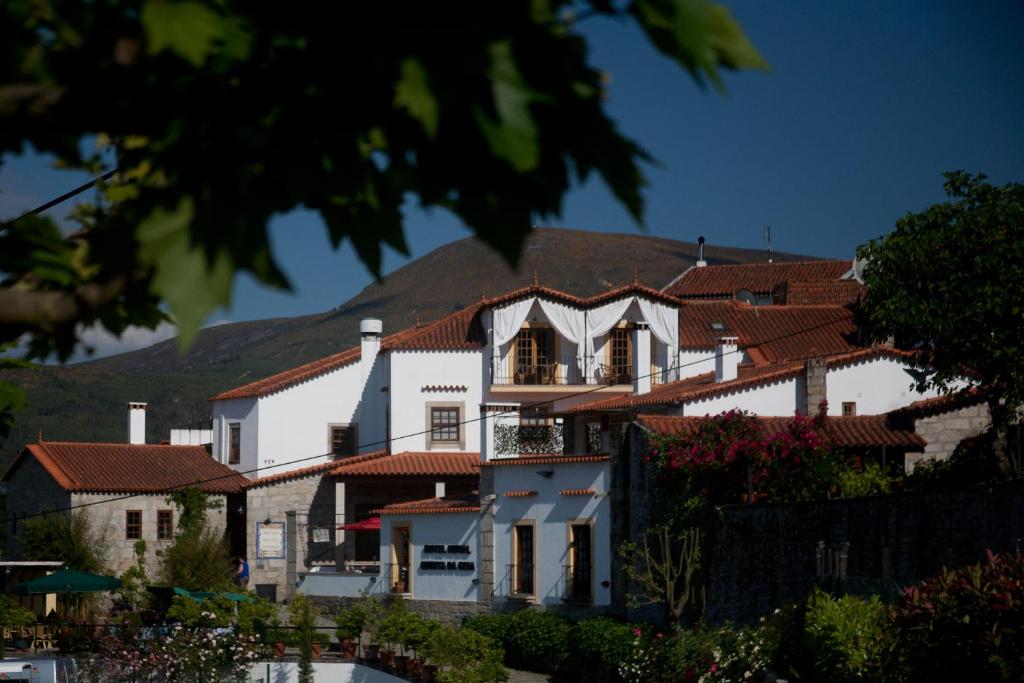 Hotel Rural Quinta da Geia Largo do Terreiro do Fundo do Lugar, 3400-214 Aldeia das Dez