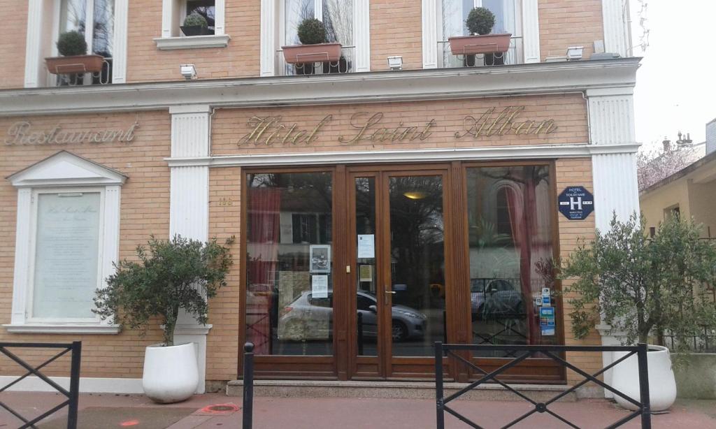 Hôtel Saint Alban 106 Boulevard De La Marne, 94210 Saint-Maur-des-Fossés