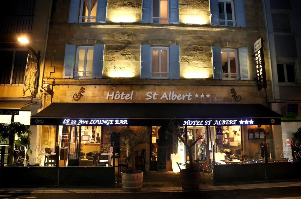Hôtel Hôtel Saint Albert Place Pasteur 24200 Sarlat-la-Canéda