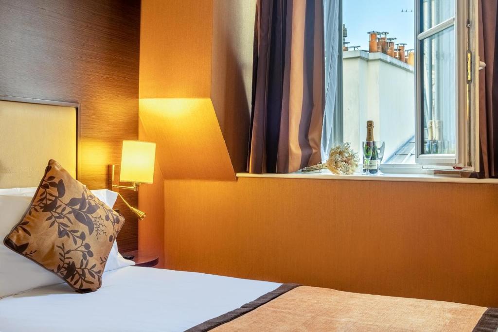 Hôtel Hotel Saint Honore 85 Rue Saint Honore 75001 Paris