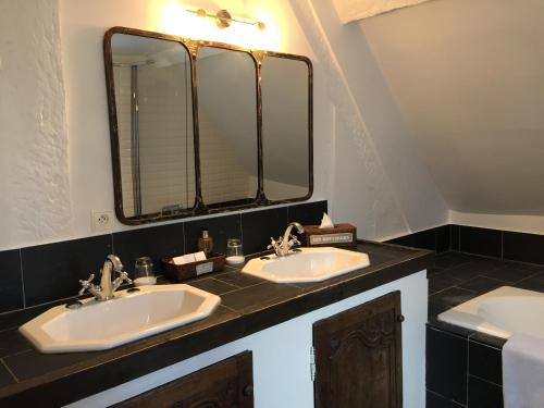 Hôtel Saint-Laurent, The Originals Relais