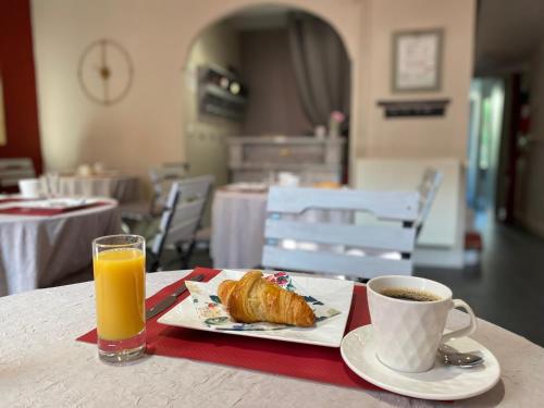 Hotel Saint Yves