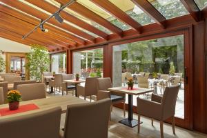 Hôtel Hotel Sauerlacher Post Tegernseer Landstraße 2 82054  Sauerlach Bavière
